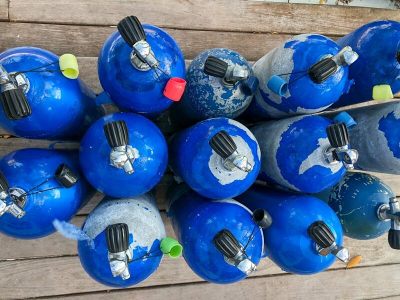 Scuba tanks Raye Caye