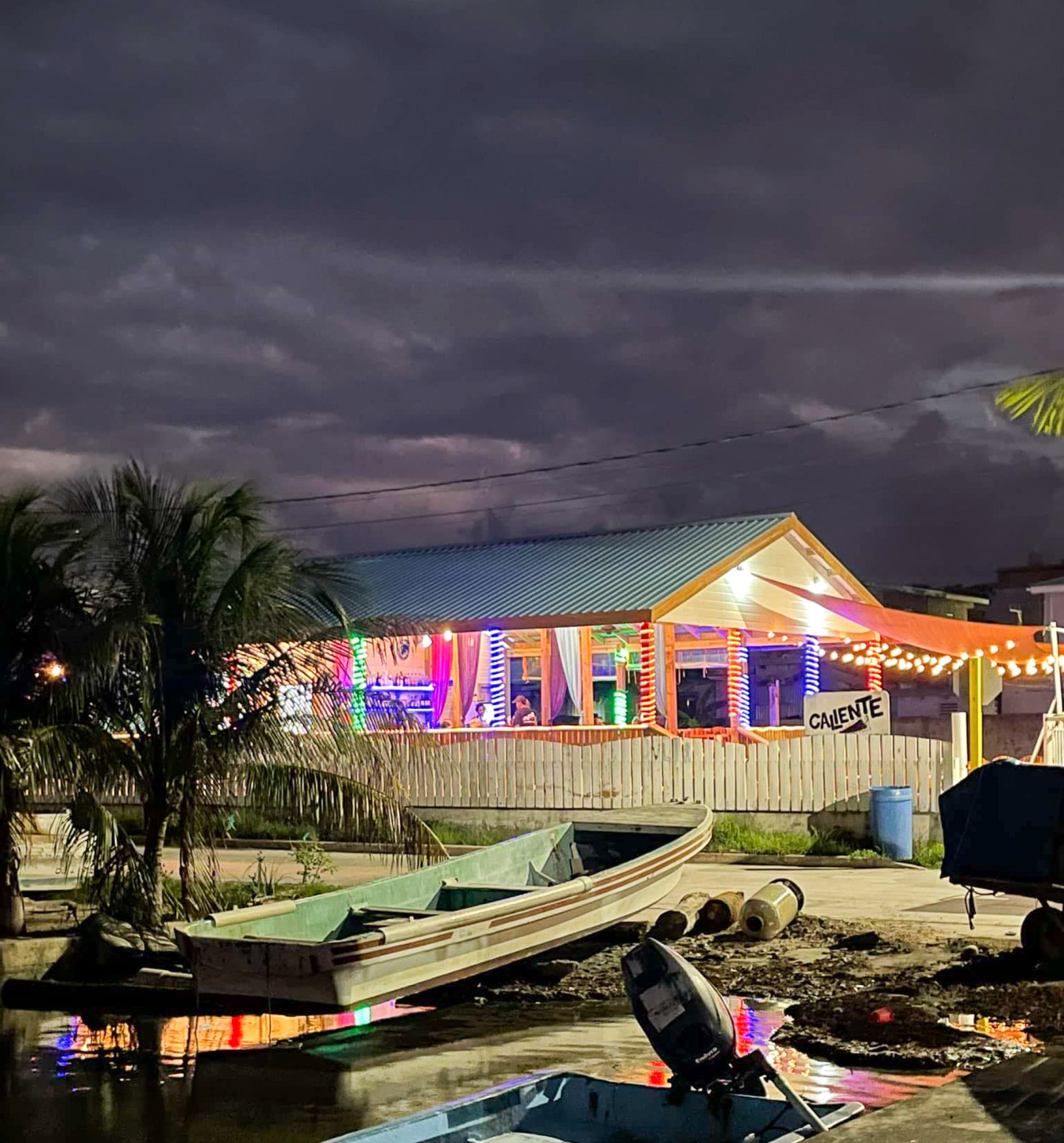 Evening View Caliente Restaurant