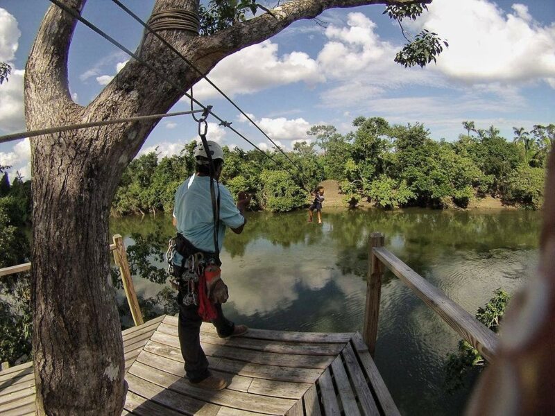 zip lining