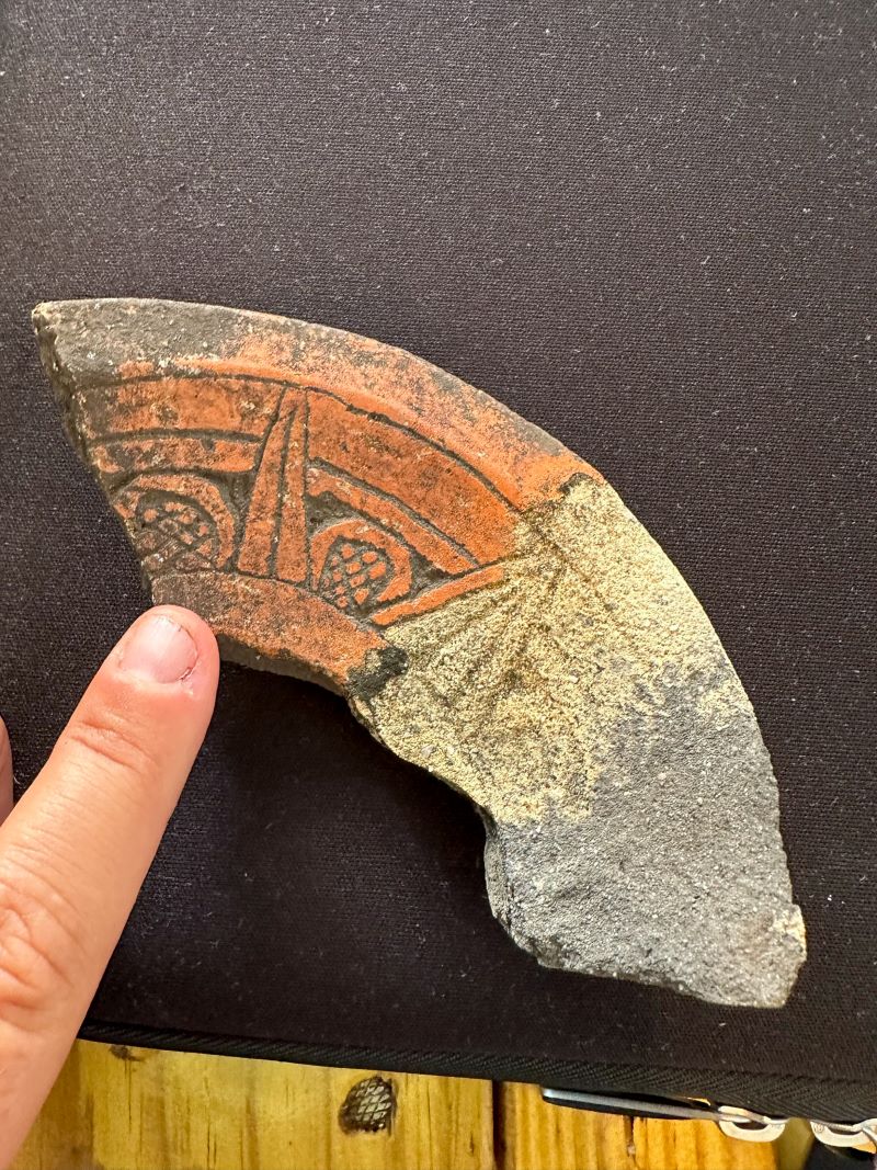 Pottery with corn Maya