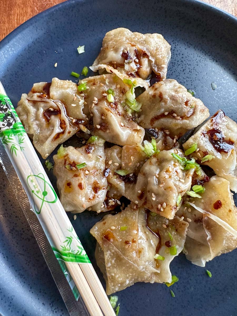Wontons at Hambre