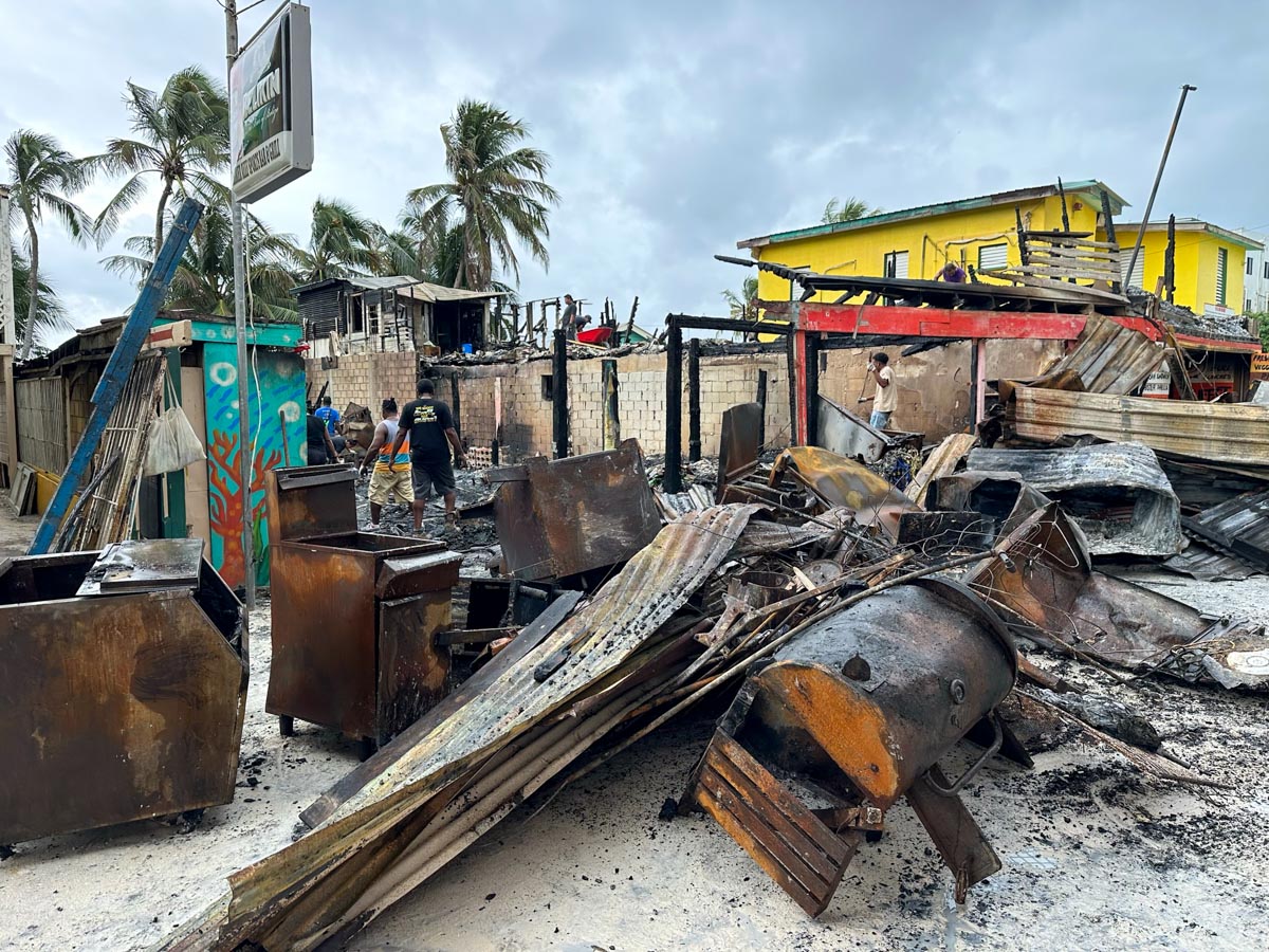 Awful fire on caye caulker